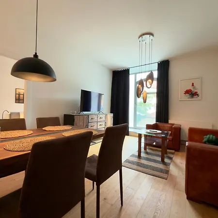 Staromlynska Homely By Bookinghost Apartman